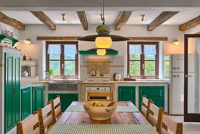 Authentic Villa Banić - Four Bedroom Villa Wi...