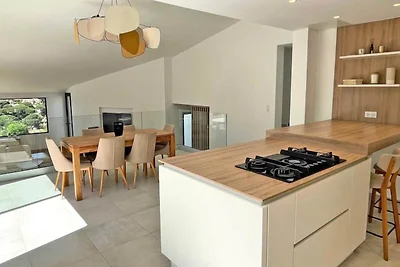 Häuser & Villen für 10 Personen