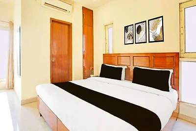 Hotel O Sektor 45, ehemals Manyavar
