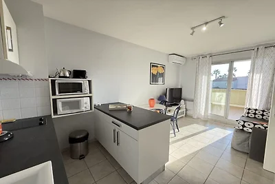 Appartement met zwembad vlakbij het strand