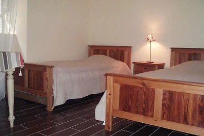 Hübsches Ferienhaus mit privatem Garten