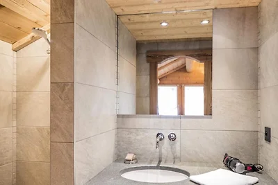 5 camere per 11 persone