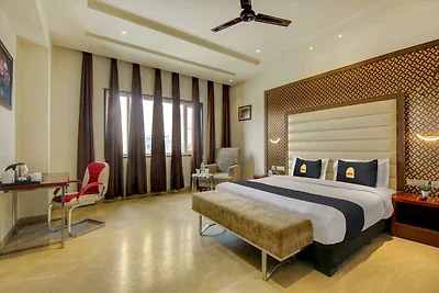 Super Townhouse OAK Hotel C Pearls
