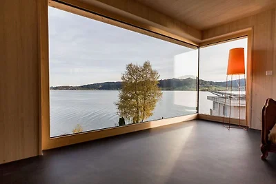 A dream holiday at Lake Sihl