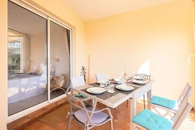 Apartment in Cannes mit Meerblick und Garten