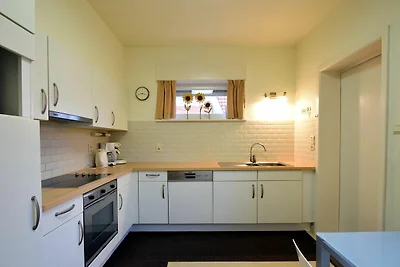 Villa in De Haan nahe Strand mit Sauna
