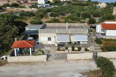 One-Bedroom Apartment With Sea View Ap 2