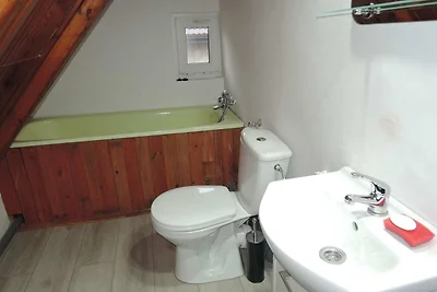 Ferienhaus mit umzהuntem Garten in Stepnica