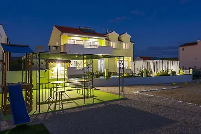 MY DALMATIA - Sea view Villa Brodarica