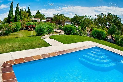 Ferienhaus in Santa Margalida mit Gartenmöbel...