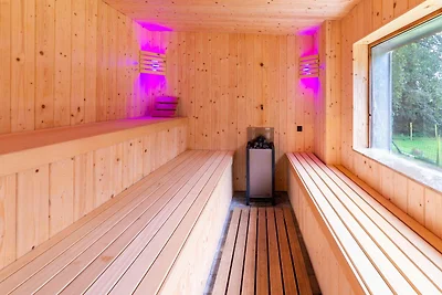 Landhaus in Malmedy mit Hallenbad und Sauna