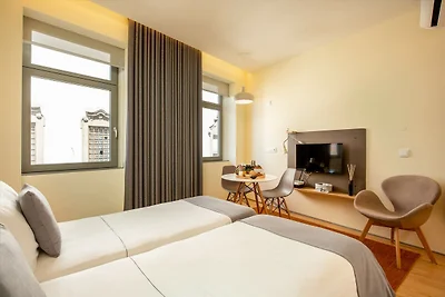 Elegante appartamento a Porto per famiglie