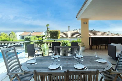 Villa in Palau-Saverdera mit privatem Pool