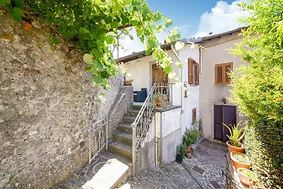 Wohnung in Bagni di Lucca mit privatem Garten
