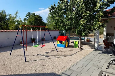 Holiday Home Marinela - Four Bedroom Holiday ...