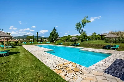 Casale toscano vicino al mare