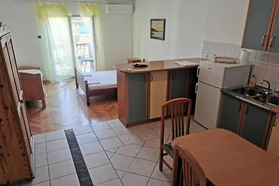 Apartments White House - Two Bedroom Apartmen...