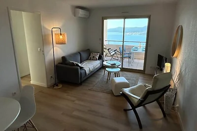Appartement in Le Lavandou met zeezicht
