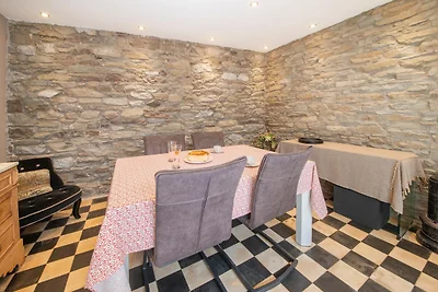 Stijlvol verblijf vlakbij het bos