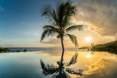 Villa in Saint-François mit Infinity-Pool