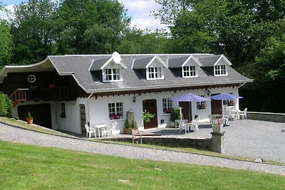Außenseite Ferienhaus (Sommer) Außenseite Ferienhaus (Sommer)