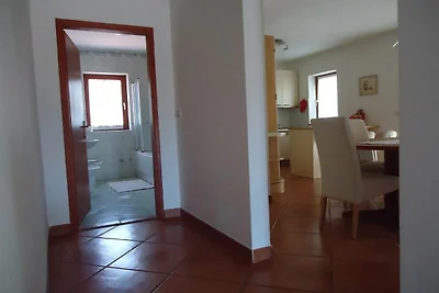 Apartment Take a Look - Three Bedroom Apartme...