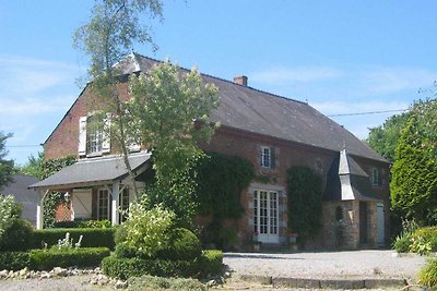 Ruhiges Cottage mit Terrasse in Englancourt