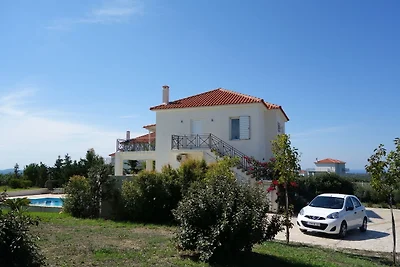 Luxuriöse Villa mit eigenem Swimmingpool