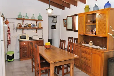 Huis nabij Pollensa met zwembad en uitzicht o...