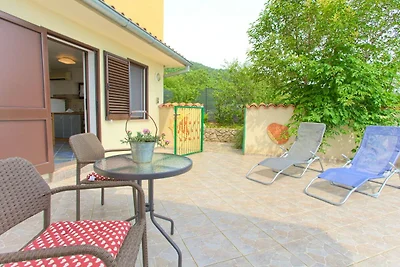 Superb Lovran Apartments with Sea Views - Stu...