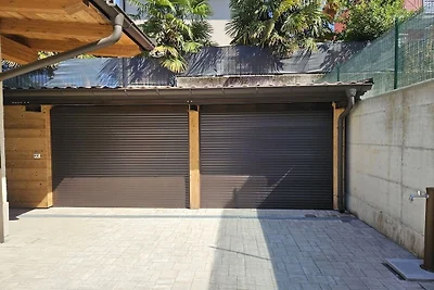 Vakantiehuis in Colico met zwembad