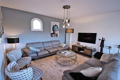 Häuser & Villen für 8 Personen