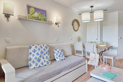 Malerisches Ferienhaus am Meer für 4