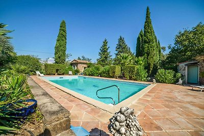 Holiday Home with Private Pool near Roquebrun...