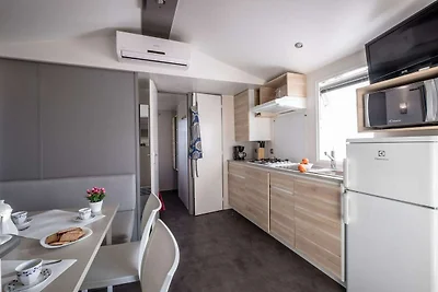 Bellissima casa mobile con giardino