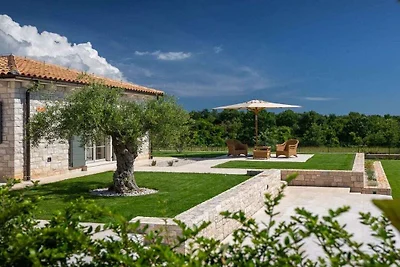 Villa Olive View
