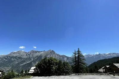 Apartment in Puy Saint Vincent an den...