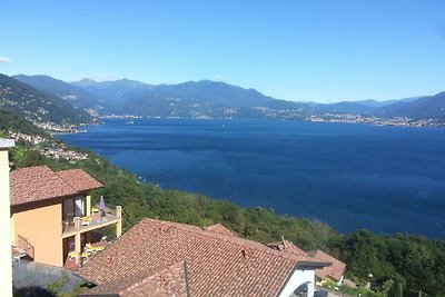 Ruim appartement nabij Lago Maggiore met...