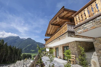 Chalet in Neukirchen nahe Wildkogel Arena