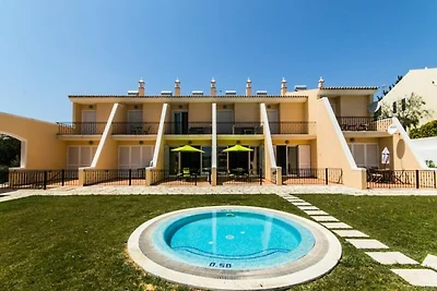 Villa in der Nähe des Strandes S.