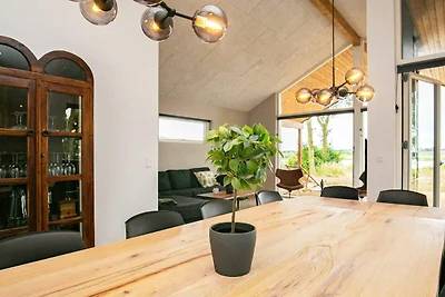 12 Personen Ferienhaus in Millinge