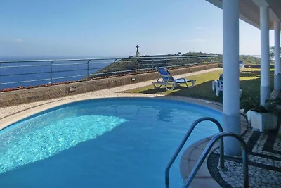 Villa auf Madeira mit Atlantikblick