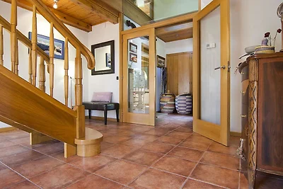 Villa moderna a Vielha con sauna e vasca...