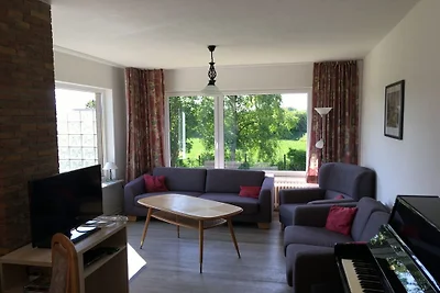 Vakantiehuis in Pommerby met zwembad