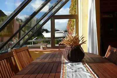 Helles Ferienhaus in ruhiger Lage, nahe Küste...