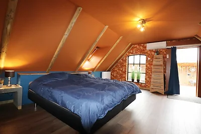 Schuppen 57b in einer alten Getreidemühle