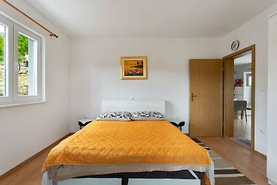 Uriges Ferienhaus in Ričice-Imotski in der Nä...