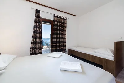 Two Bedroom Apartment With Balcony (A2)