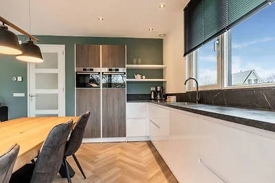 Ferienhaus in De Koog mit Sauna und Garten