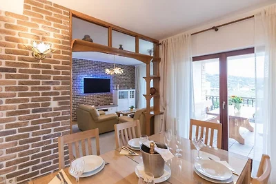Six Bedroom Holiday Home